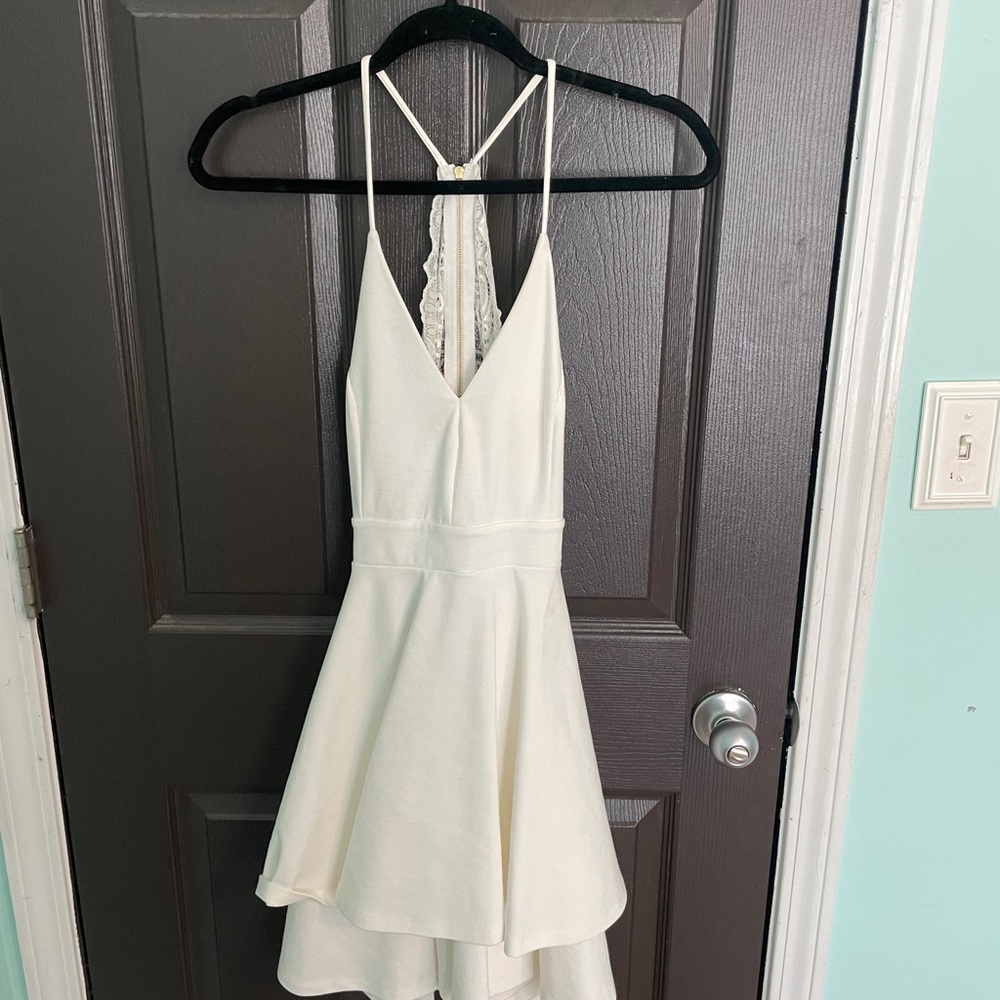 WHITE DRESS🤍